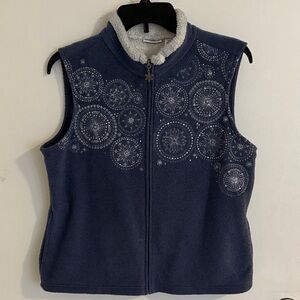 Croft & Barrow Blue Fleece Vest with Snowflake Designs